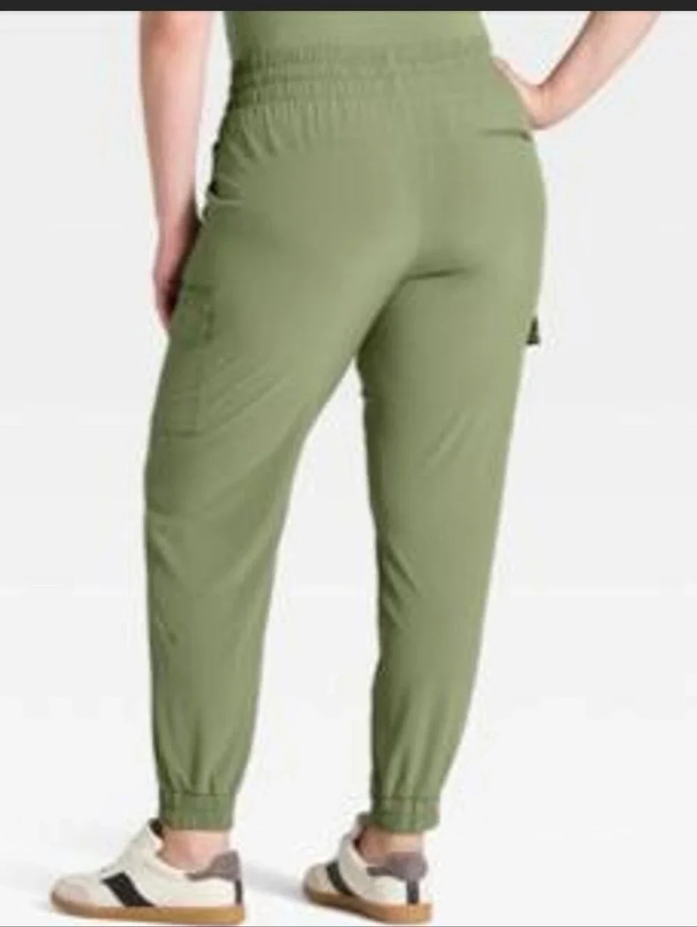 Women's Active Light Mid-Rise Cargo Joggers - All In Motion Moss Green 3X - Picture 2 of 15